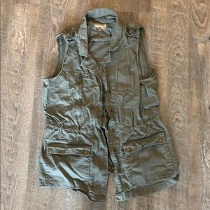 Cinched waist vest